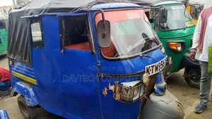 Piaggio Scooter 2019 Blue