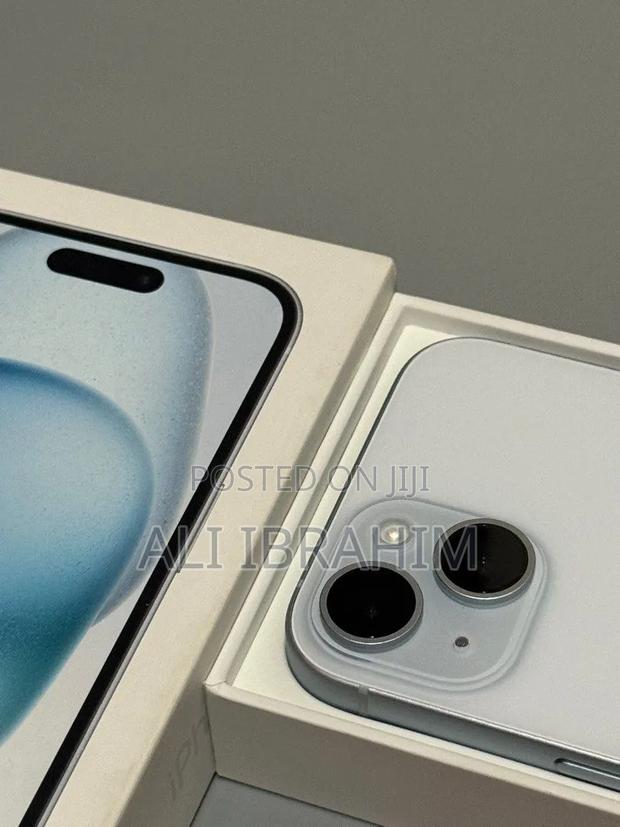 Apple iPhone 15 128 GB Black - thumbnail 2