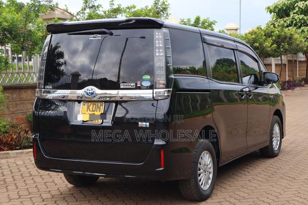 Clean Interior Toyota Voxy 2016 Hybrid Black 1800CC Petrol Engine Car