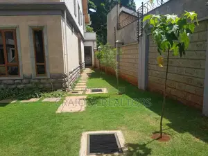 5bdrm Villa in Valley Arcade for sale