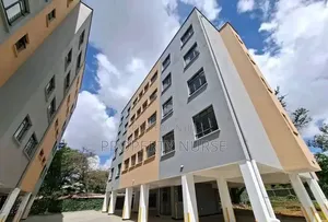 2bdrm Apartment in Gateway Mall Area for sale
