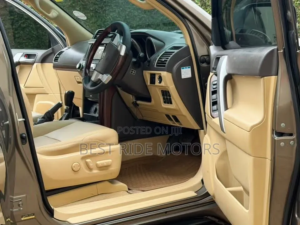 Toyota Land Cruiser Prado 2.8 D-4D 2015 Gray