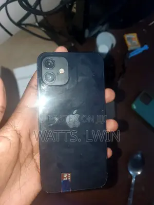 Apple iPhone 12 64 GB Black