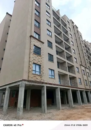 2bdrm Apartment in Gateway Mall Area for sale