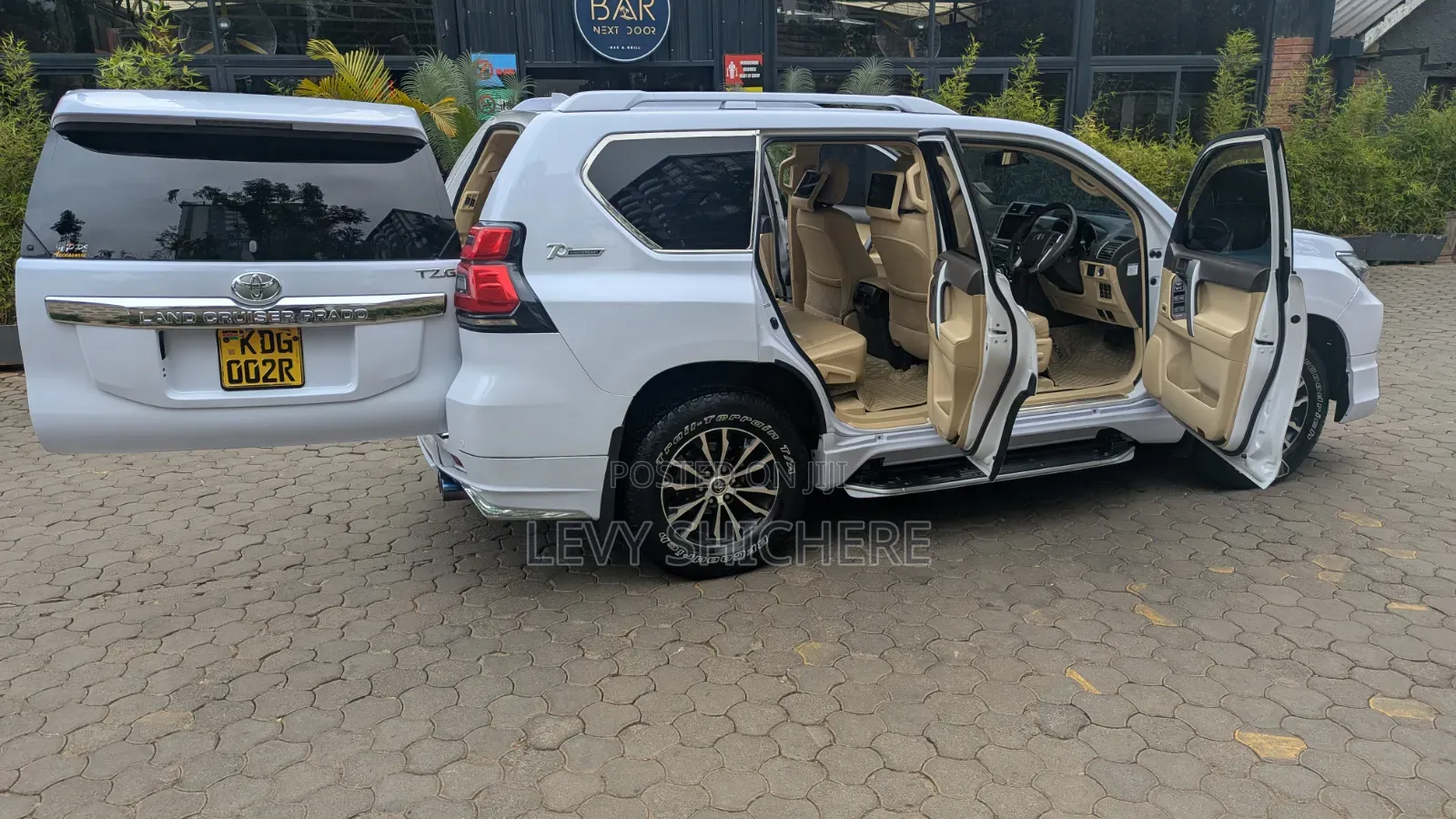 Toyota Land Cruiser Prado 2.8 D-4D 2015 White