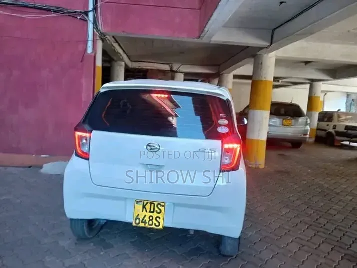 Daihatsu Mira 2018 White