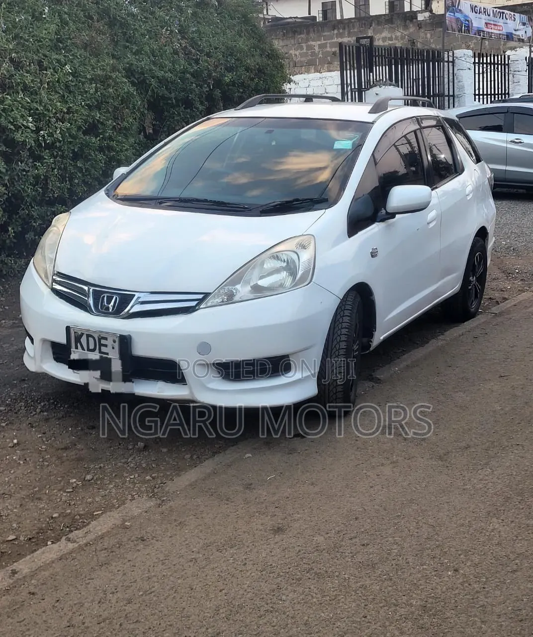 Honda Shuttle 2015 White