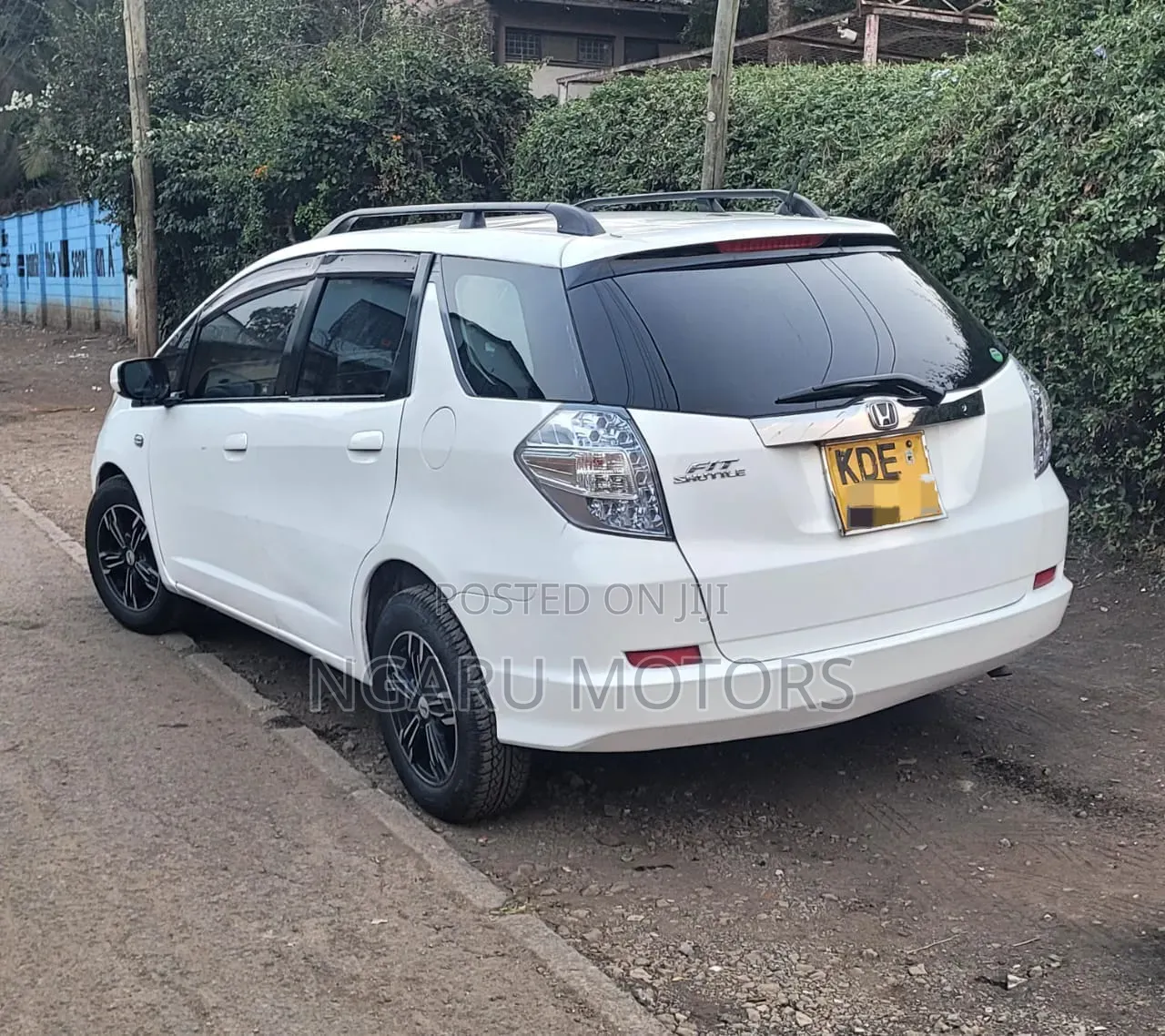 Honda Shuttle 2015 White
