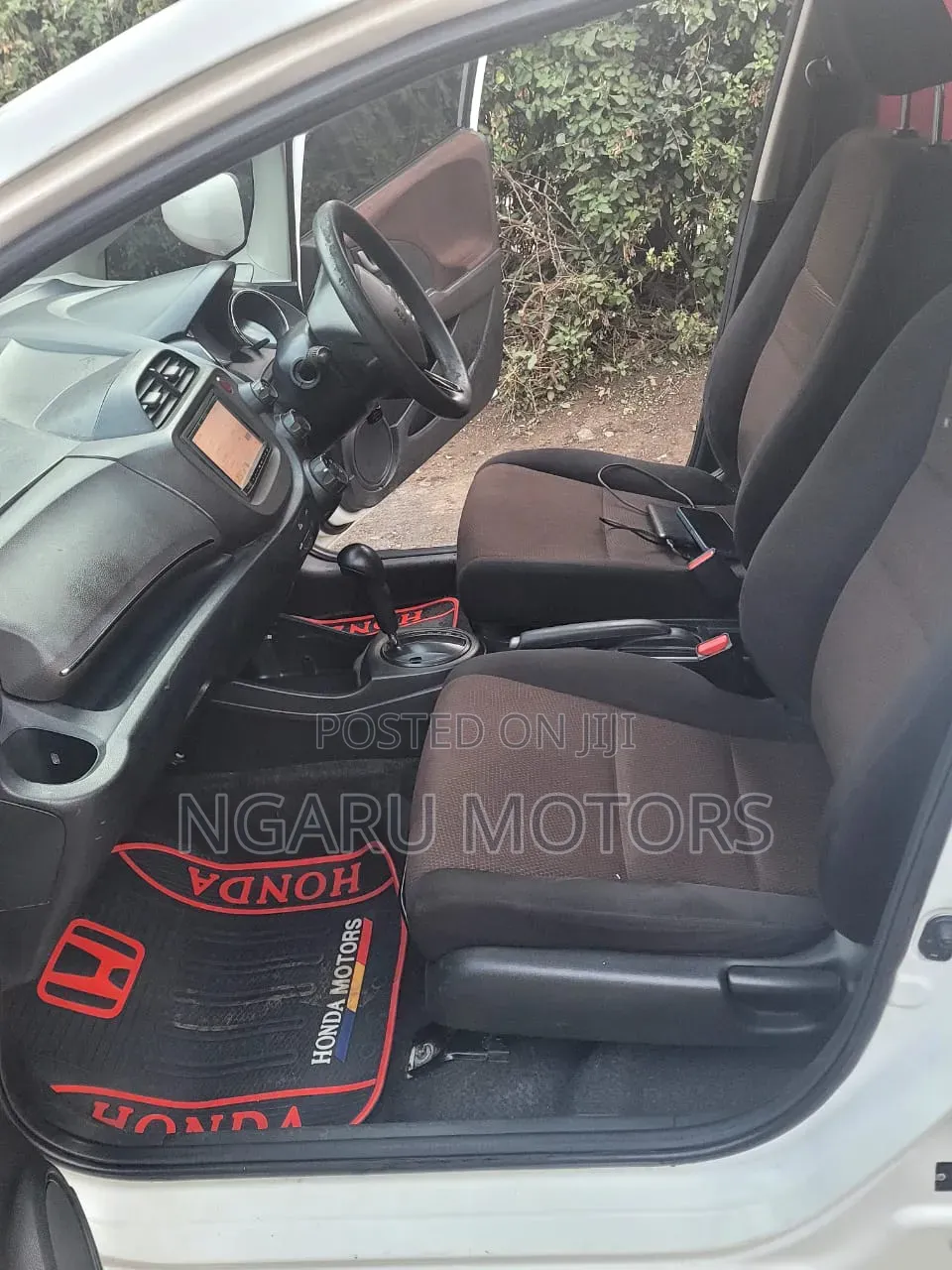 Honda Shuttle 2015 White