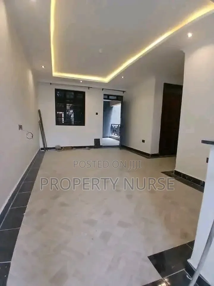 2bdrm Apartment in Gateway Mall Area for rent