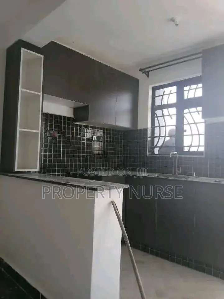 2bdrm Apartment in Gateway Mall Area for rent