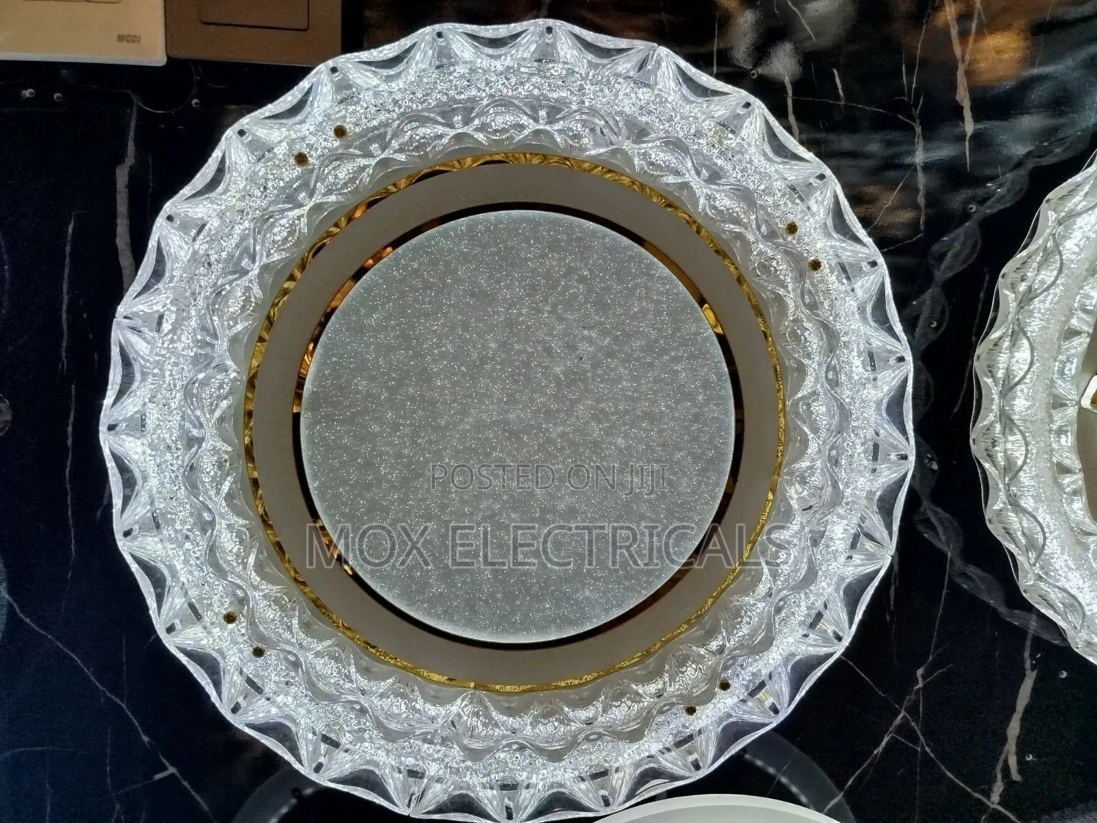 Luxury Round LED Crystal Ceiling Light