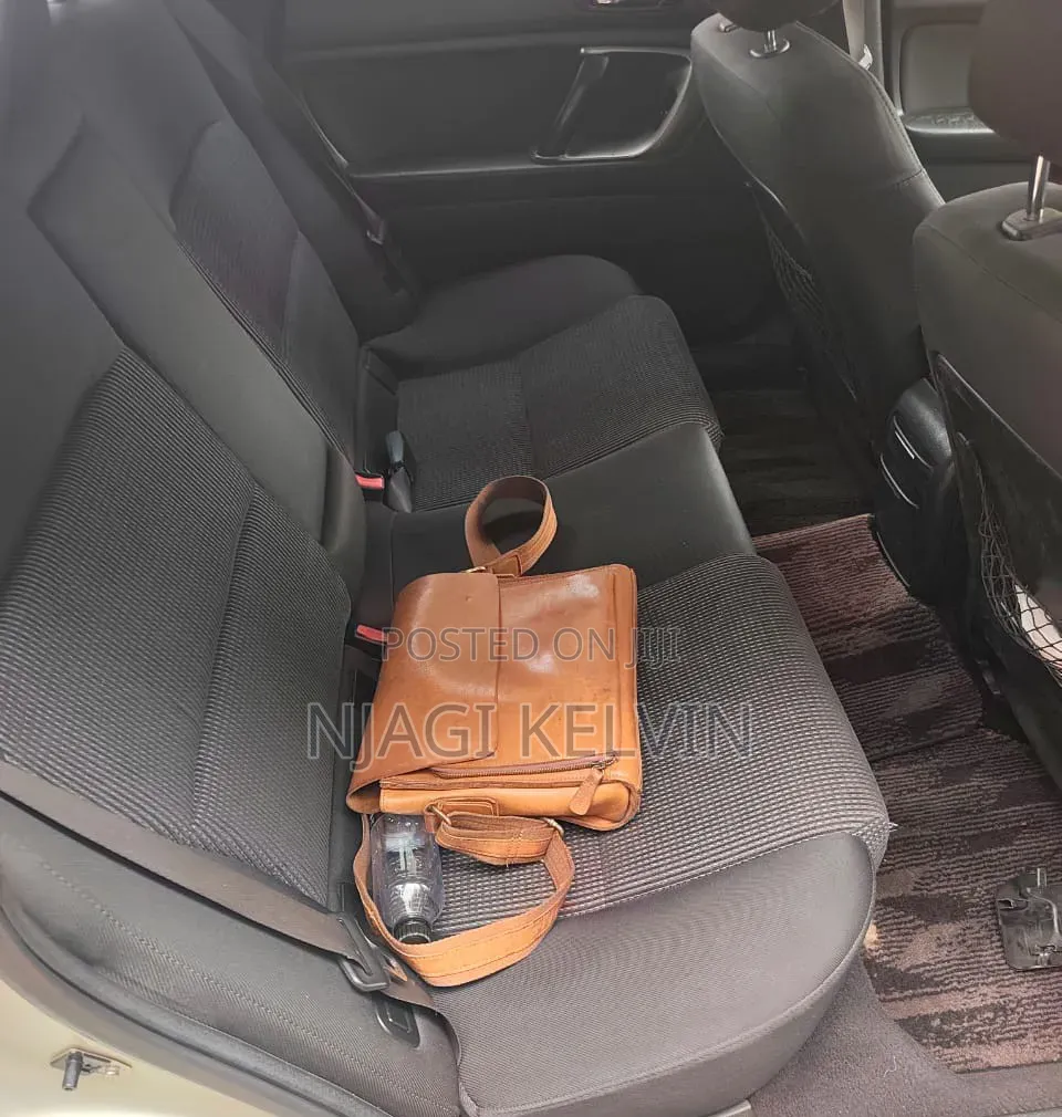Subaru Outback 2006 Gold