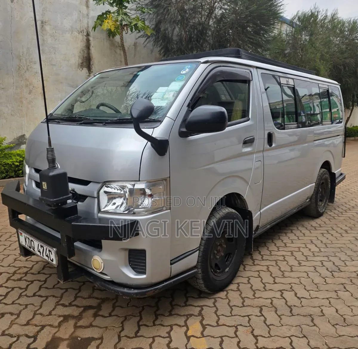 Toyota HiAce 2017 Silver