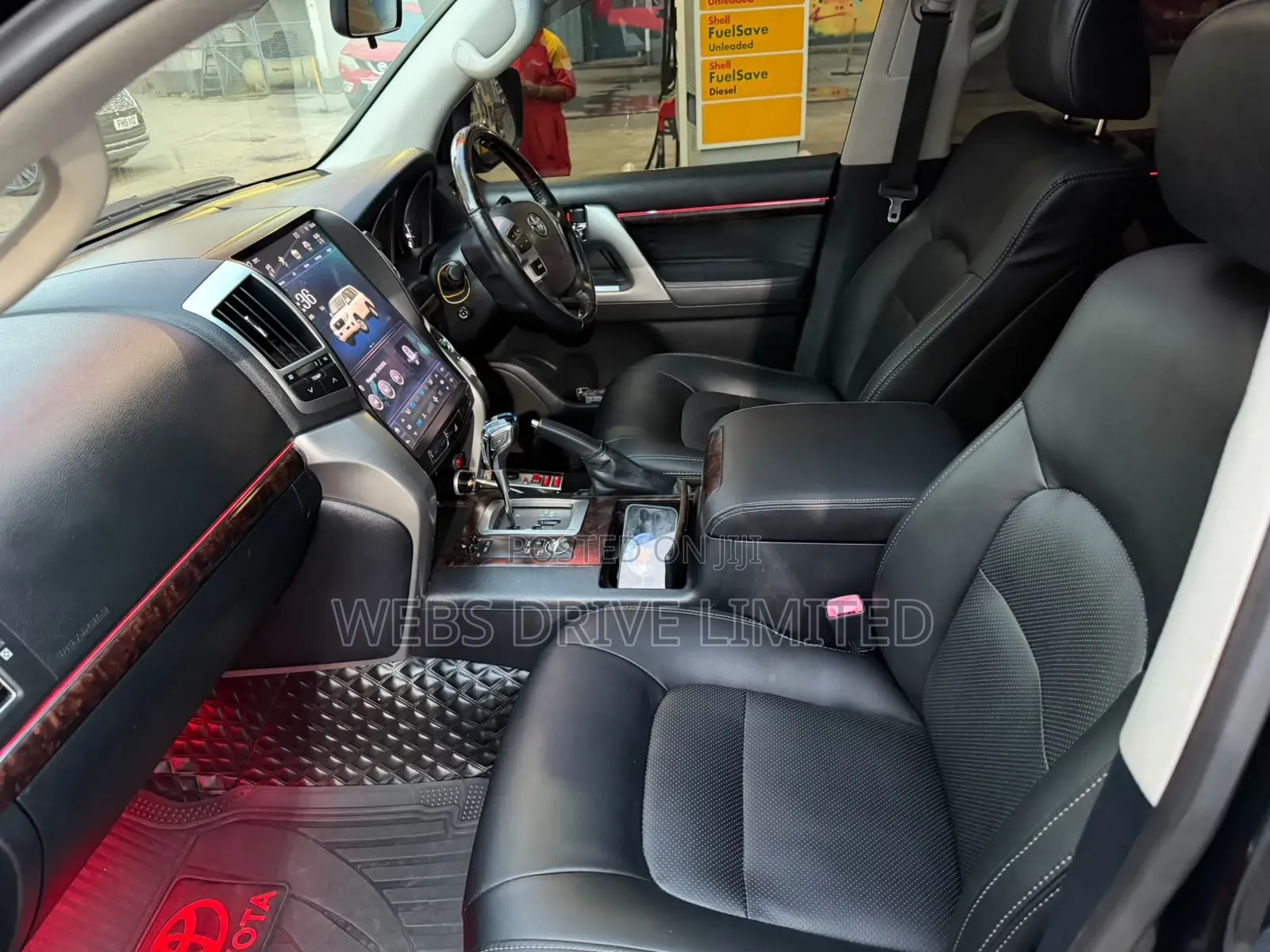 Toyota Land Cruiser 2012 Black