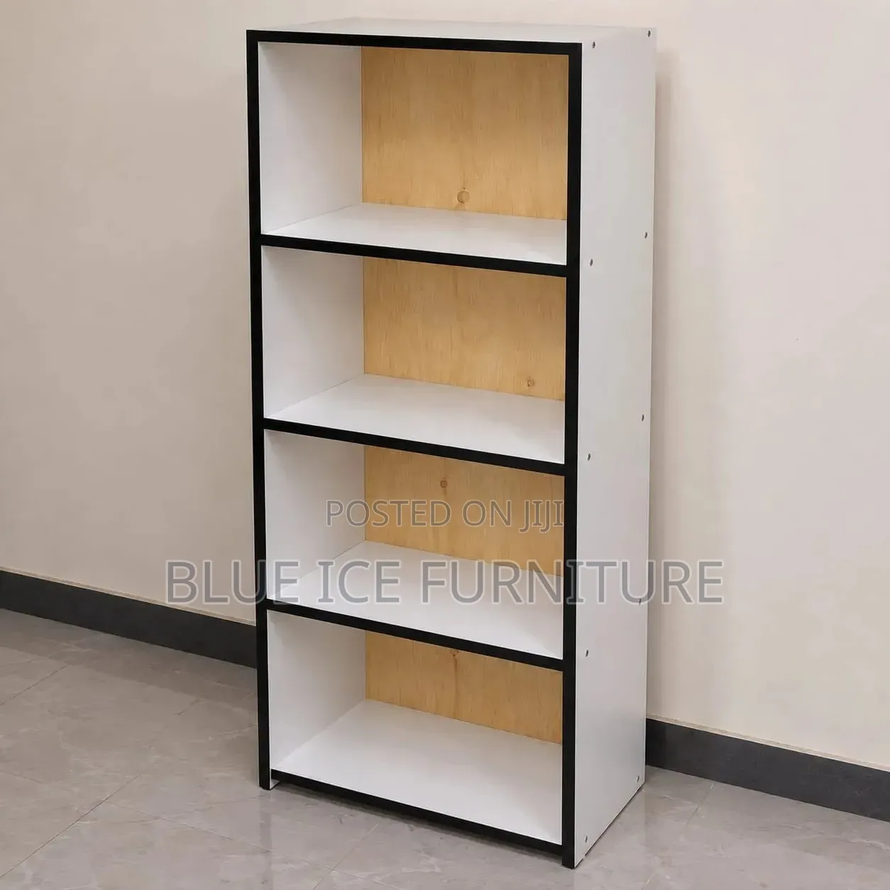 Modern Wooden Display Shelf With 4-Tier