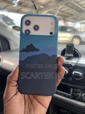 Carbon Fibre Tribal Cover iPhone 17-Pro Max