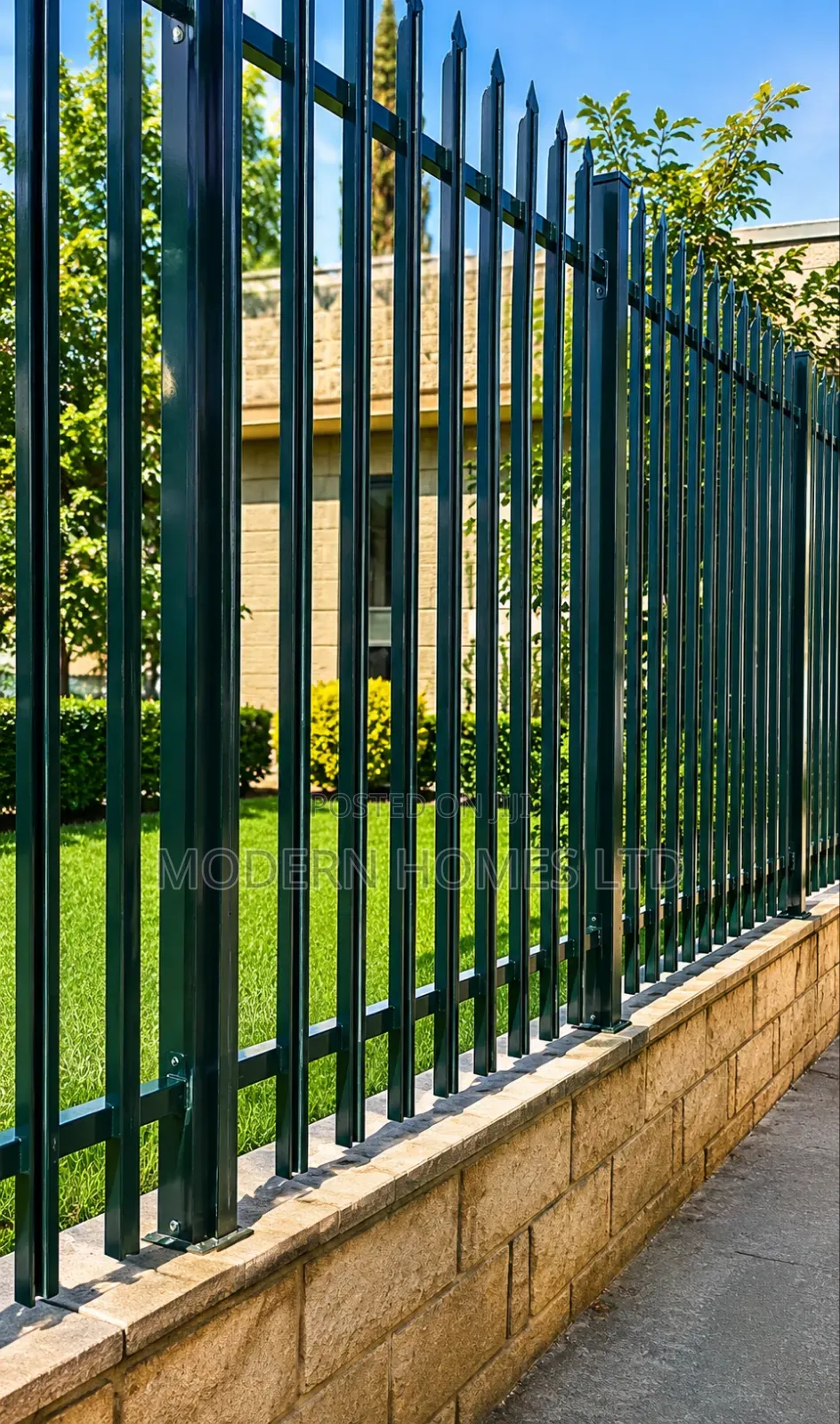 Heavy-Duty Steel Palisade Fence - Strong, Secure Durable
