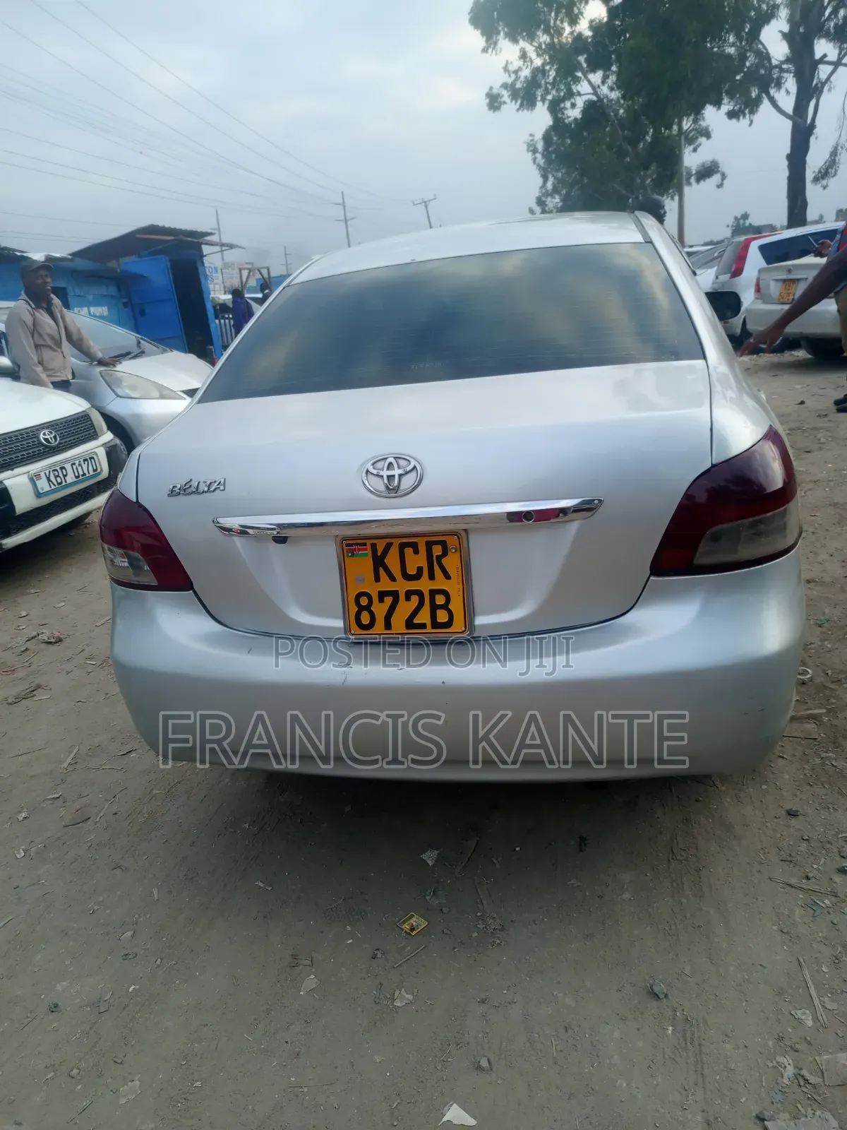 Toyota Belta 2012 Silver