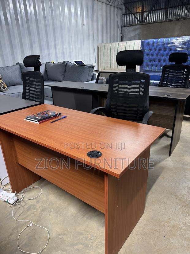 Modern Executive Office Desks