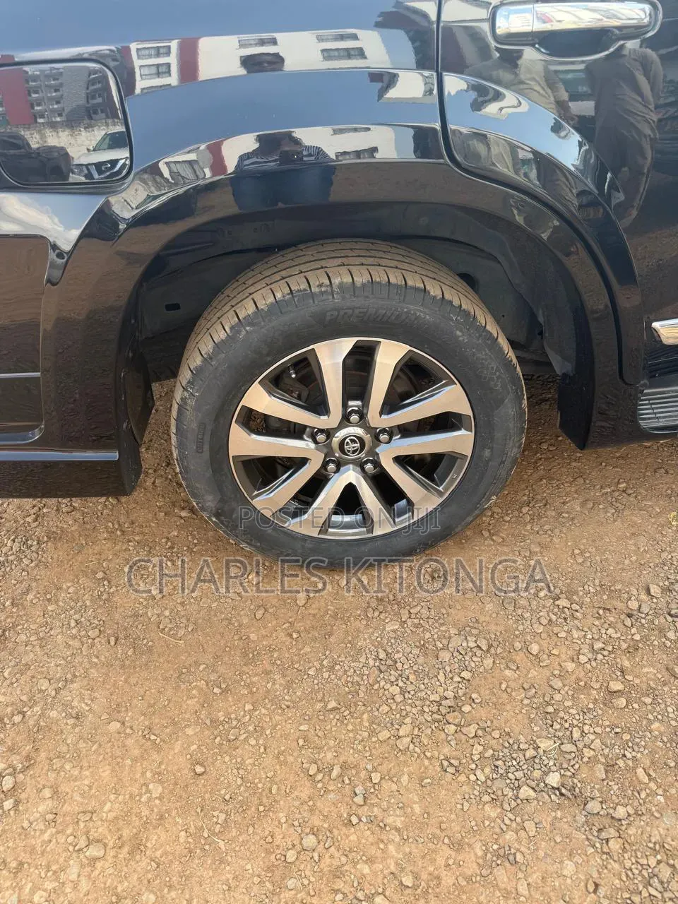 Land Cruiser V8/Vx Rim 20" Inch Tyres 285/55r20