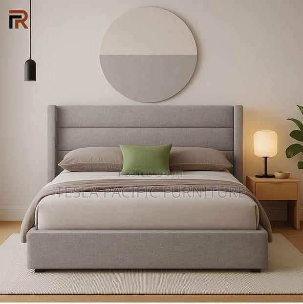 Luxurious Modern Chester Bed 5by6 With Mattress at 37,000