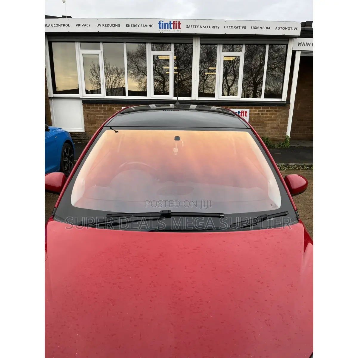 Cabin-Cooling 70% VLT Car Chameleon Front Windscreen Tint Film