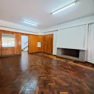 Commercial Property for Let in Muthangari Drive