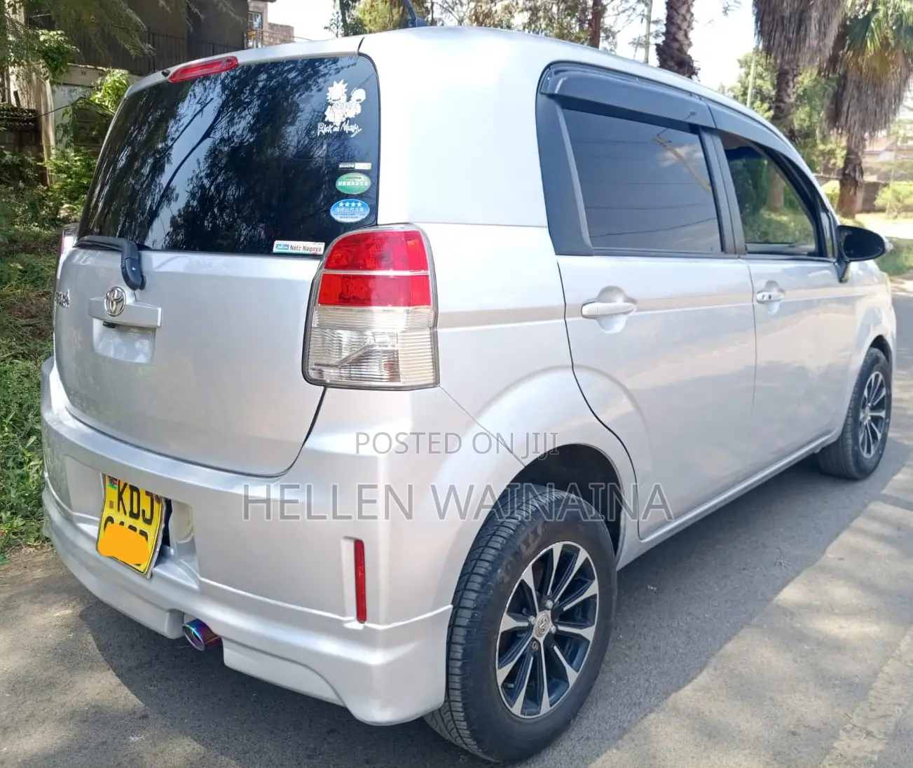 Toyota Spade 2015 Silver