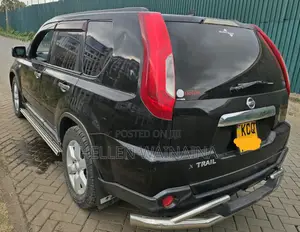 Nissan X-Trail 2011 Black