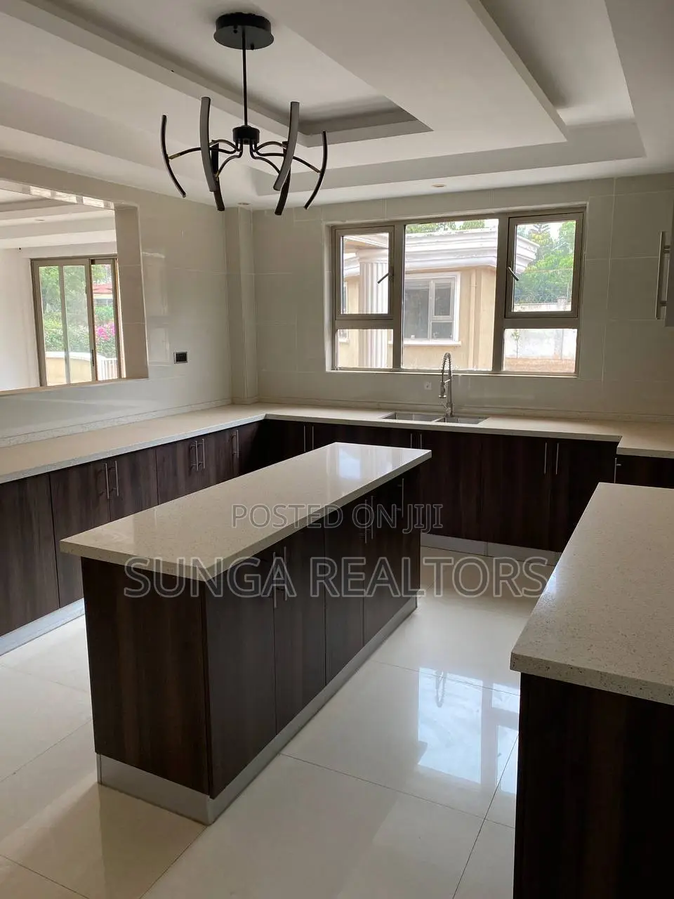 5bdrm House in Ridgeways for rent