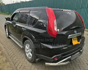 Nissan X-Trail 2011 Black