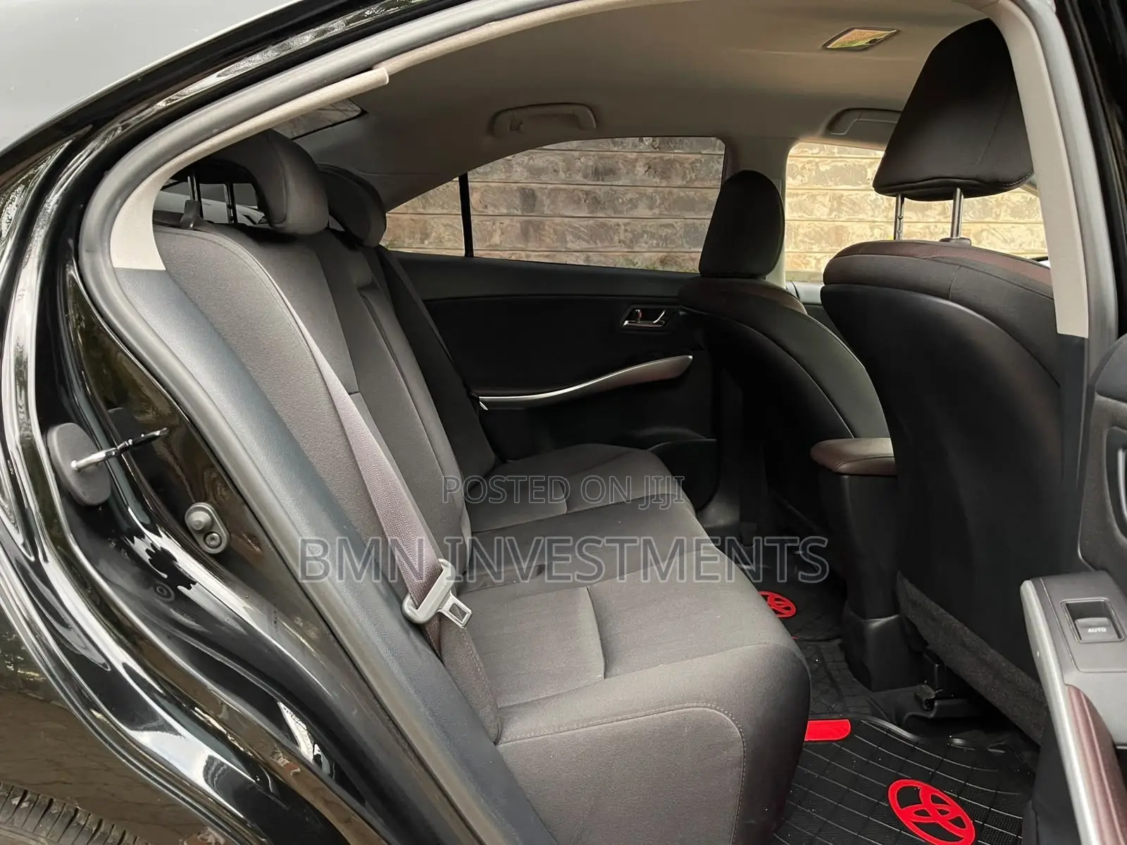 Toyota Sai 2.4 Hybrid FWD 2017 Black
