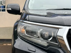 Toyota Land Cruiser Prado 2020 Black
