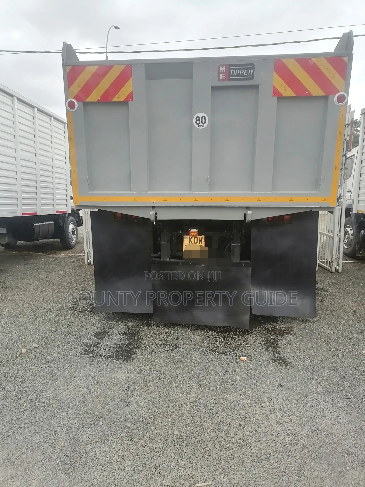 Isuzu KDW FVZ Tipper as Good as New. Safi Kama Pamba at Only KSHS 9.7m