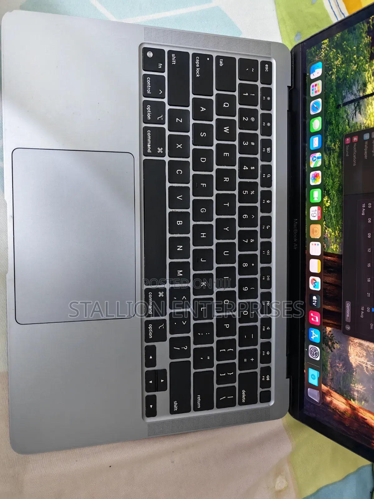 Laptop Apple MacBook Air 2020 M1 8GB Apple M1 SSD 512GB