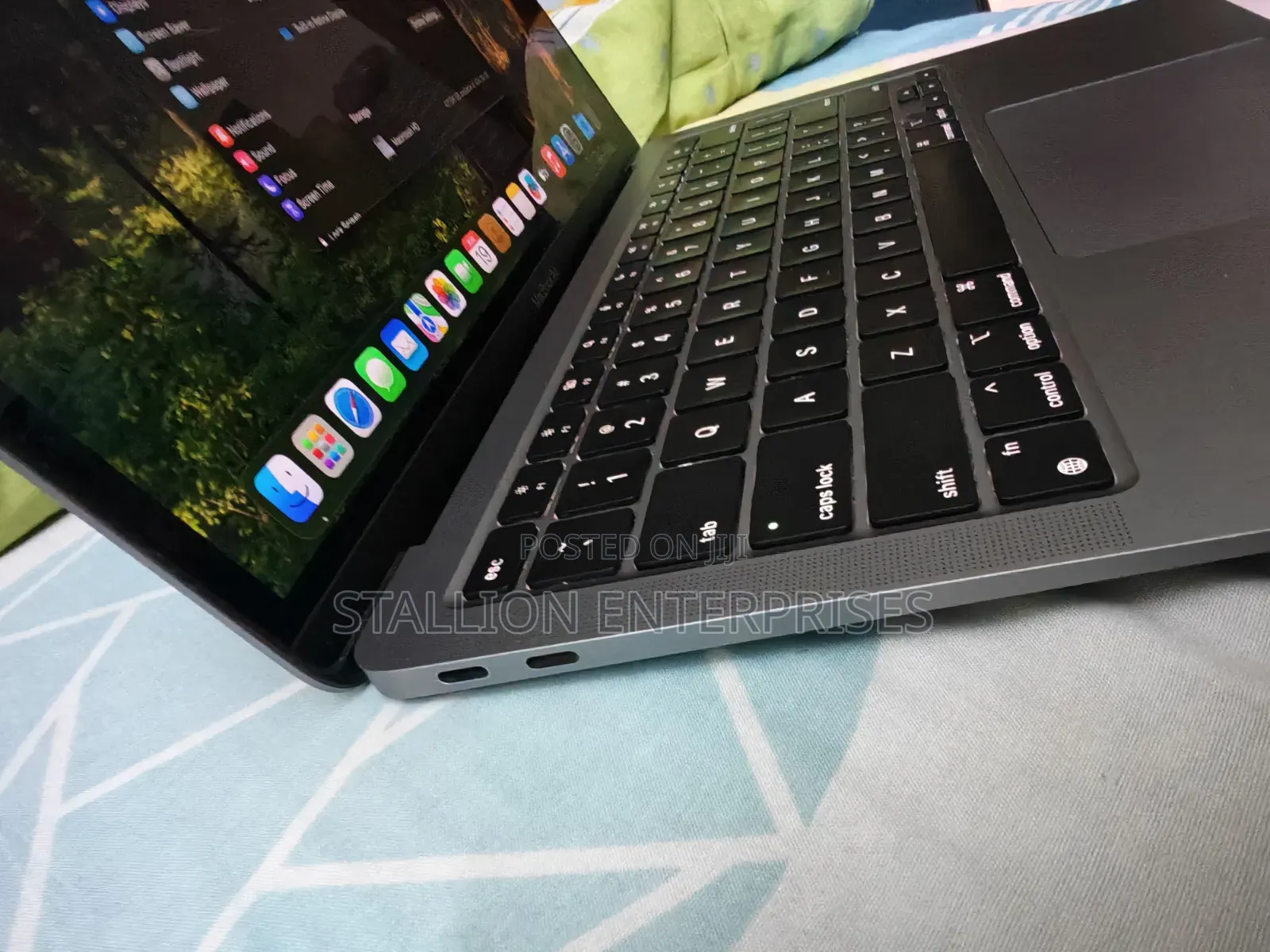 Laptop Apple MacBook Air 2020 M1 8GB Apple M1 SSD 512GB