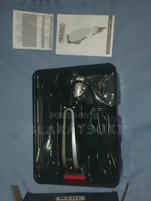 Wahl Professional Icon Corded Clipper (Classic Series)