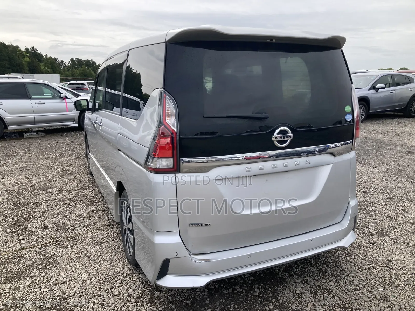 Nissan Serena 2019 Silver