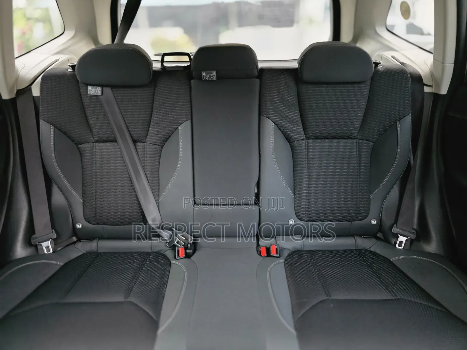 Subaru Forester 2018 Silver