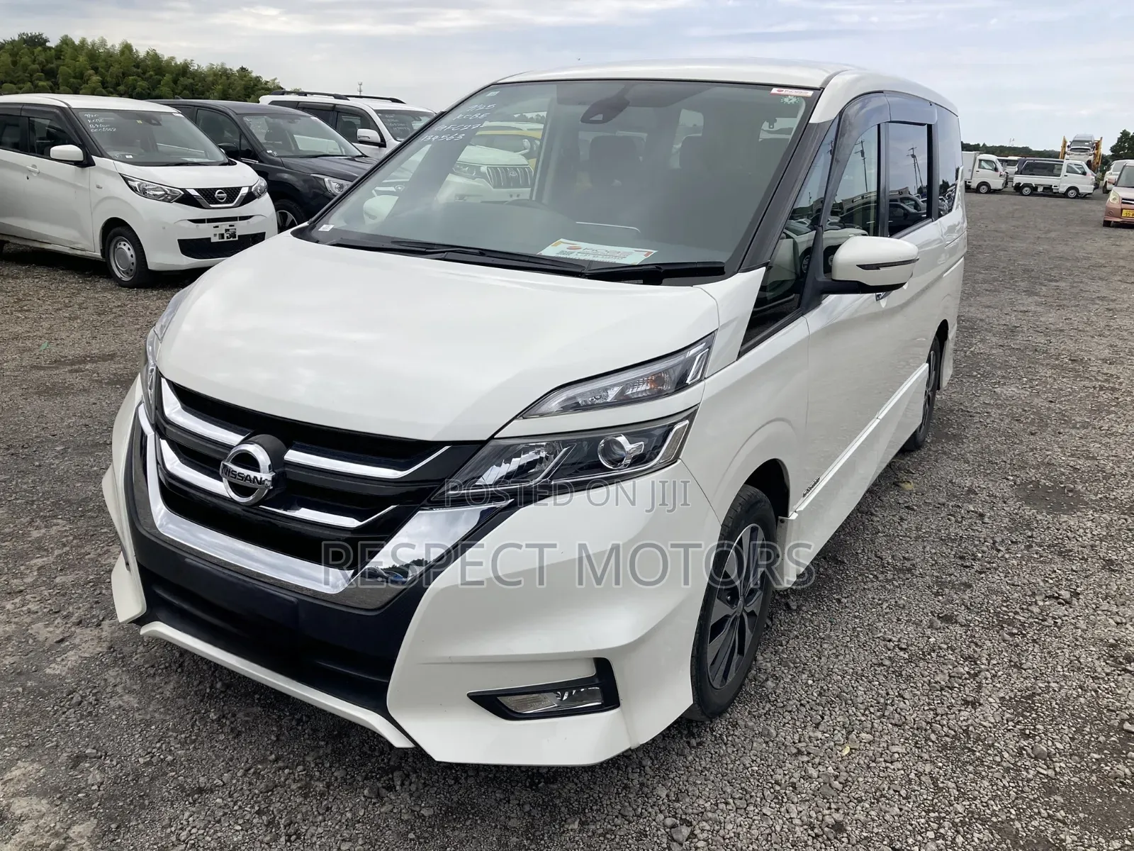 Nissan Serena 2018 White