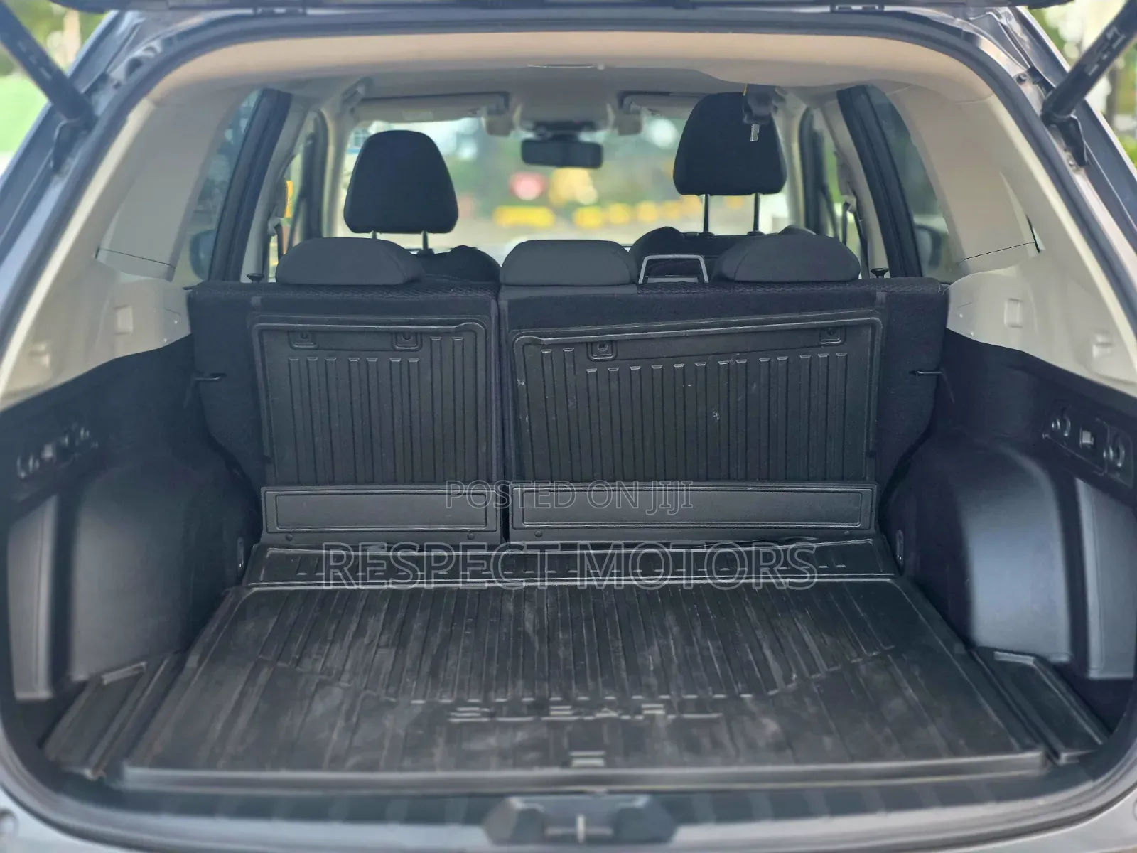 Subaru Forester 2018 Gray