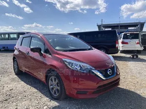Nissan Note 2019 Red