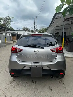 Mazda Demio 2015 Silver