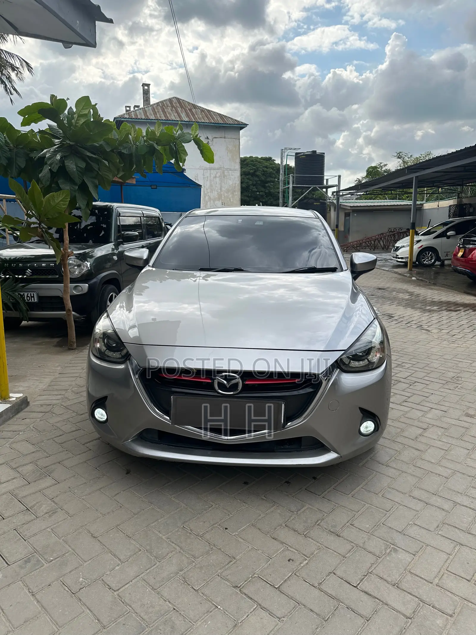 Mazda Demio 2015 Silver