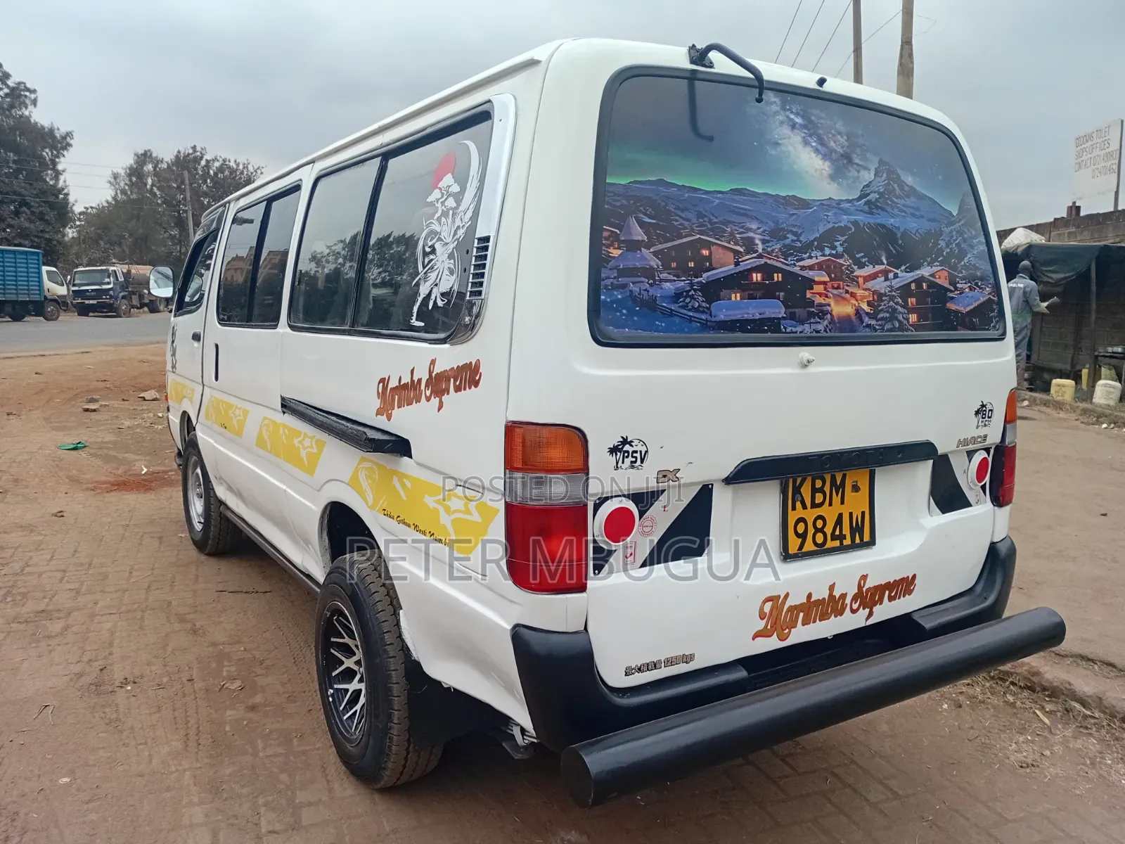 Toyota HiAce 2003 White