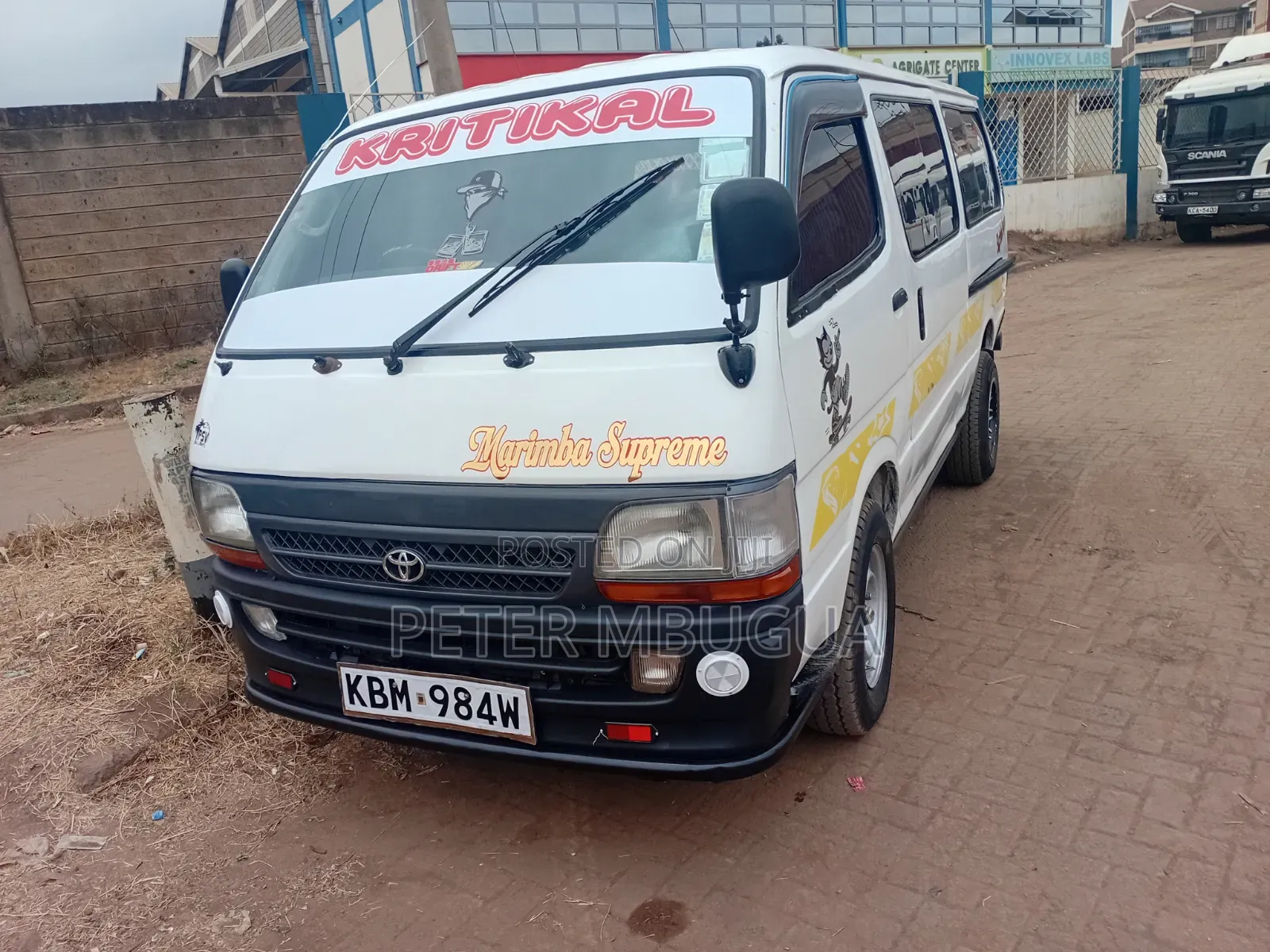 Toyota HiAce 2003 White