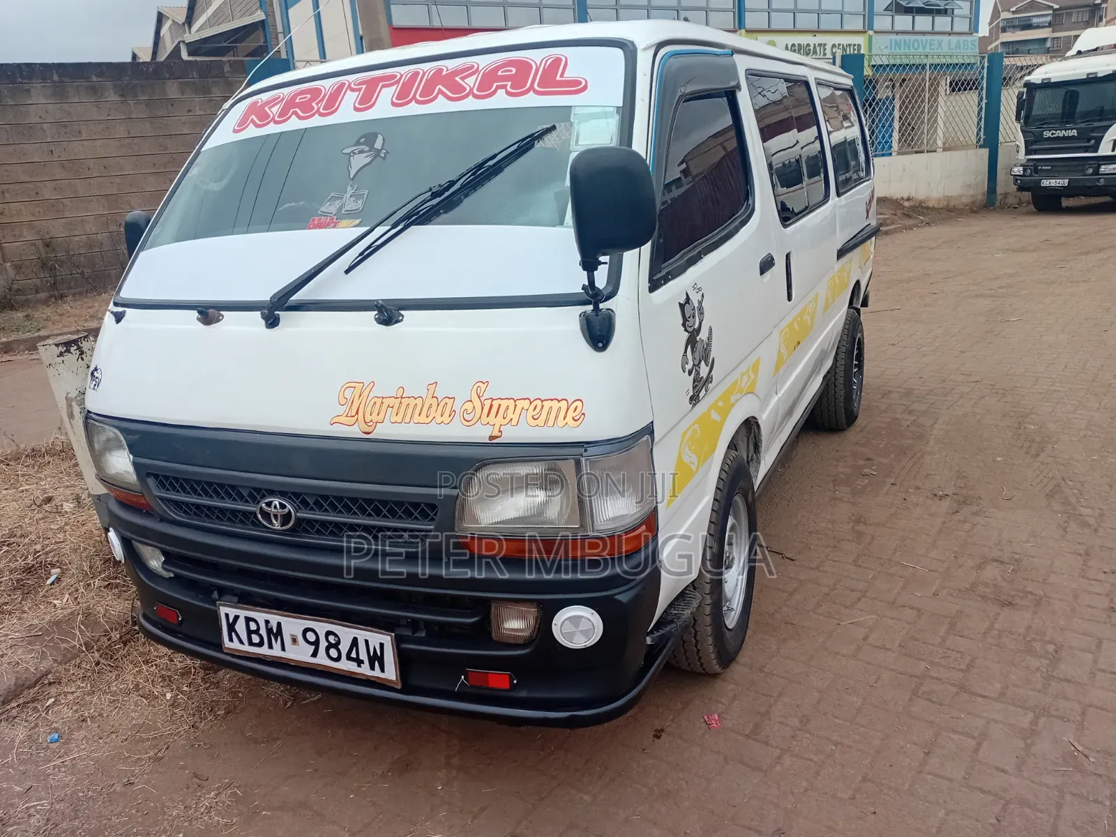 Toyota HiAce 2003 White