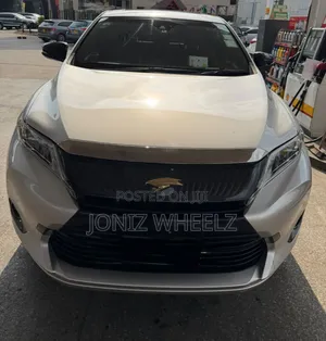 Toyota Harrier 2.5 Hybrid 4WD 2016 Silver