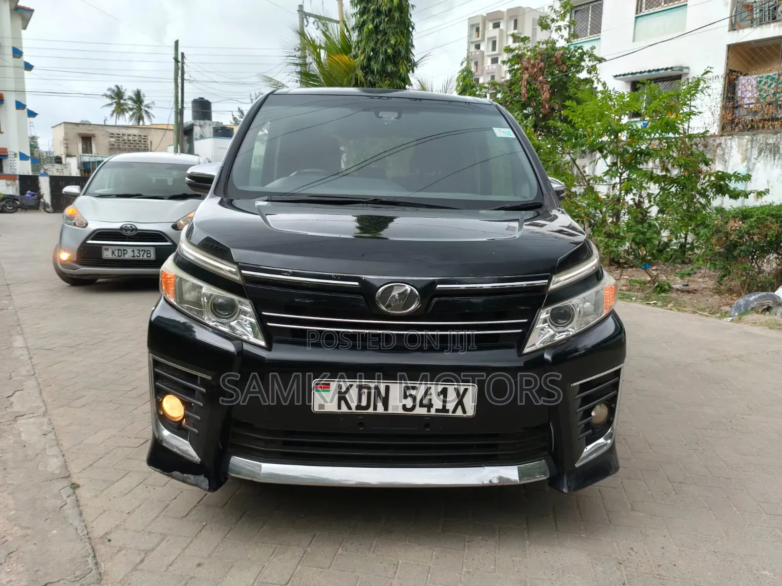 Toyota Voxy 2017 Black